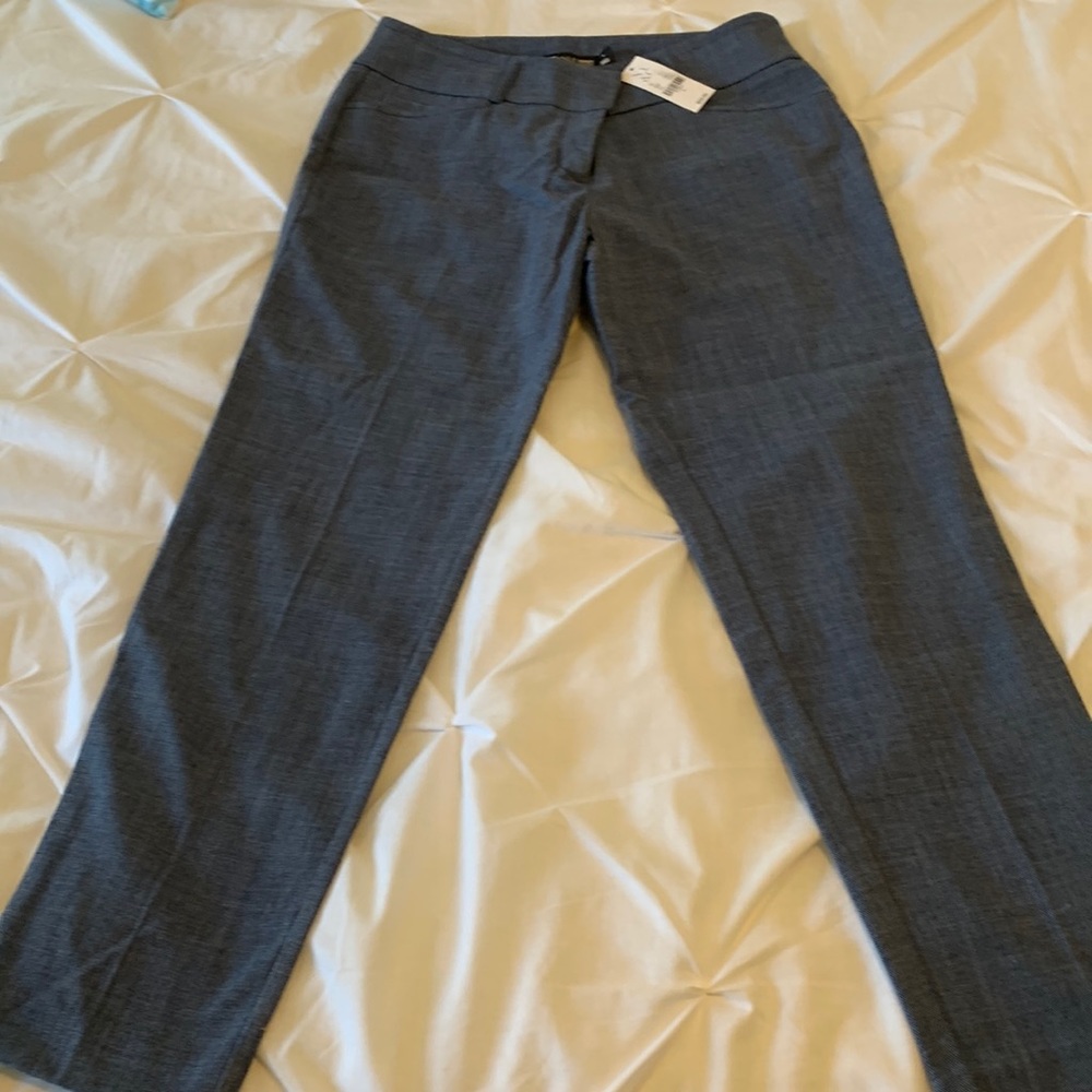 Ny&C  Ankle pants